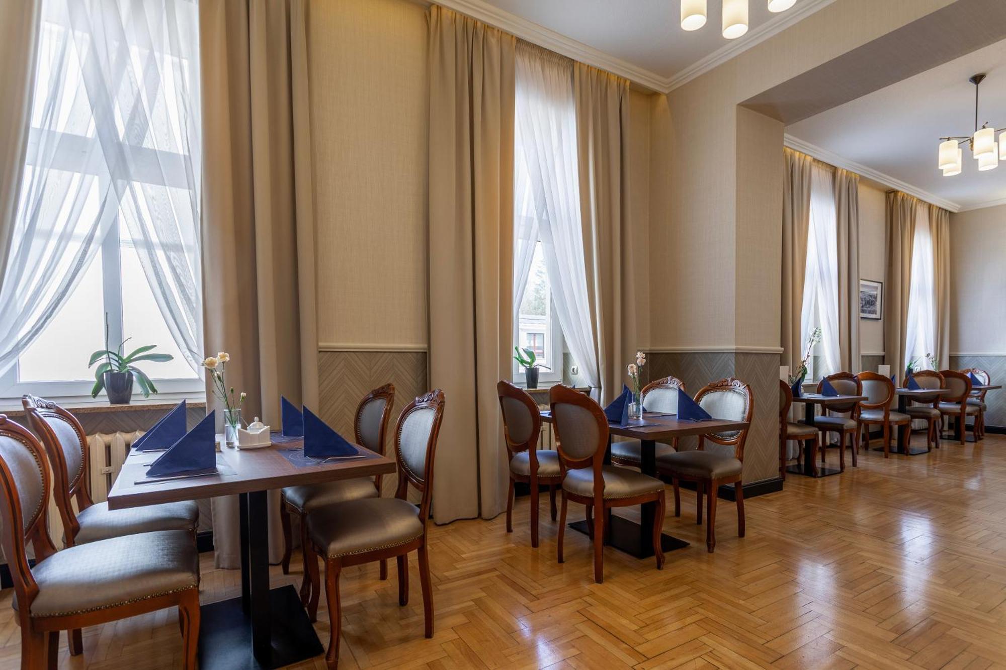 Jantar Hotel & Spa By Zdrojowa Kołobrzeg Esterno foto