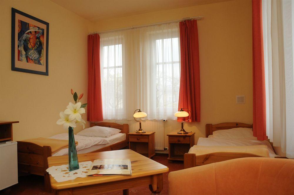Jantar Hotel & Spa By Zdrojowa Kołobrzeg Esterno foto